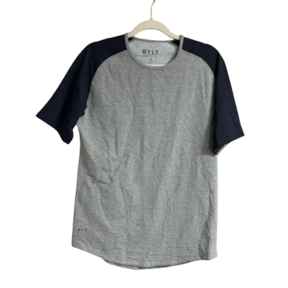 BYLT Drop Cut Lux Short Sleeve Men’s Medium Performance Gray Navy T-Shirt EUC